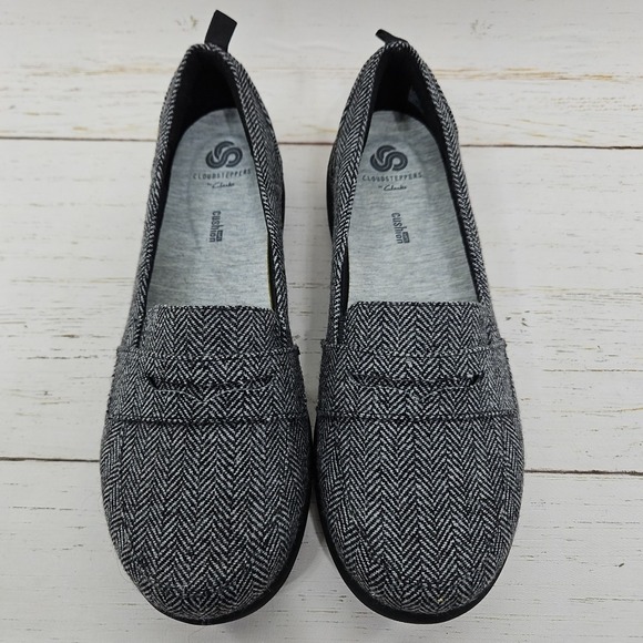 Clarks Cloudsteppers Sillian 2.0 Hope Loafers Womens 8W Black Gray Slip On Shoes - Picture 3 of 10